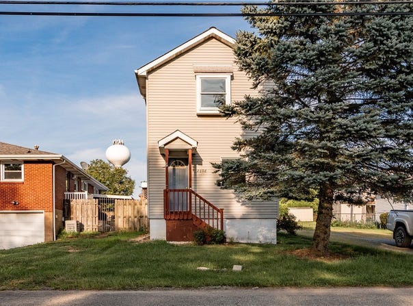 2606 Monroe St, Harrison Twp, PA 15065