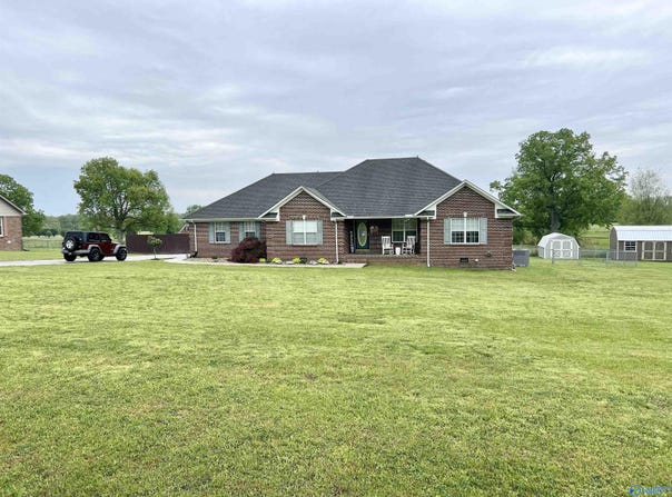 21 Eastridge Road, Fayetteville, TN 37334