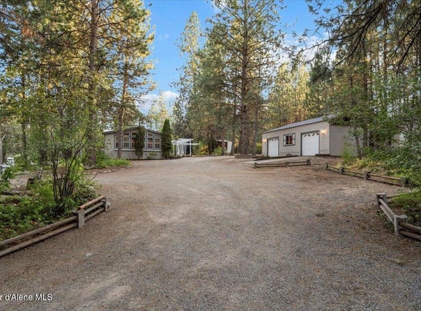 1240 Breezy Wy Rd, Post Falls, ID 83854