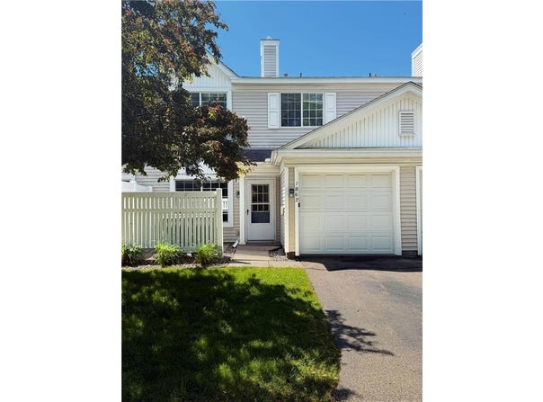 1862 Buckley Bay, Eagan, MN 55122