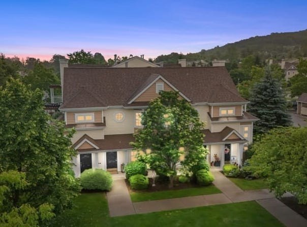 170 Old Farm Dr, Allamuchy Twp., NJ 07838