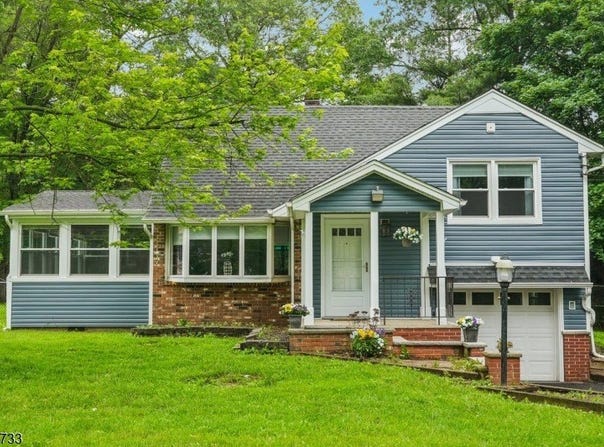24 Glen Ave, Bernards Twp., NJ 07920-1611