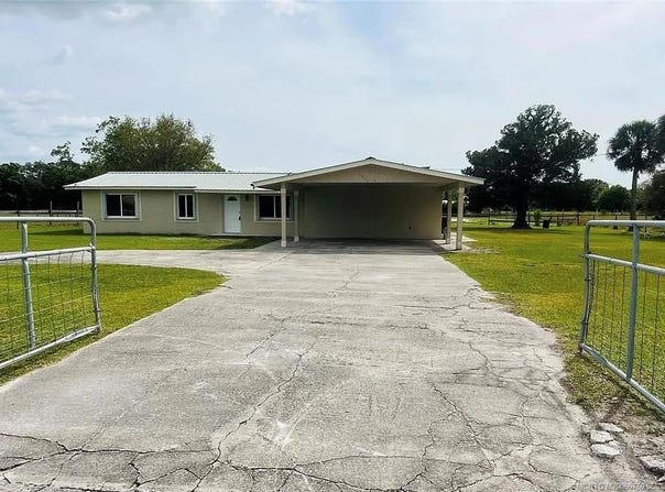 984 NW 115th Drive, Okeechobee, FL 34972