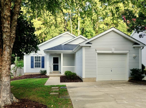 936 Homestead Park Drive, Apex, NC 27502