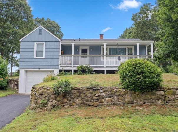 4 East Stuart Street, Westerly, RI 02891