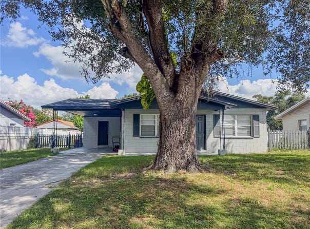 602 TAYLOR BOULEVARD, WINTER HAVEN, FL 33880