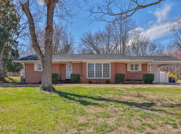 238 S Parkway Street, Dresden, TN 38225