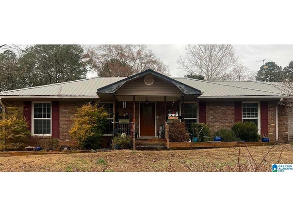 6301 STOKER DRIVE, HUEYTOWN, AL 35023