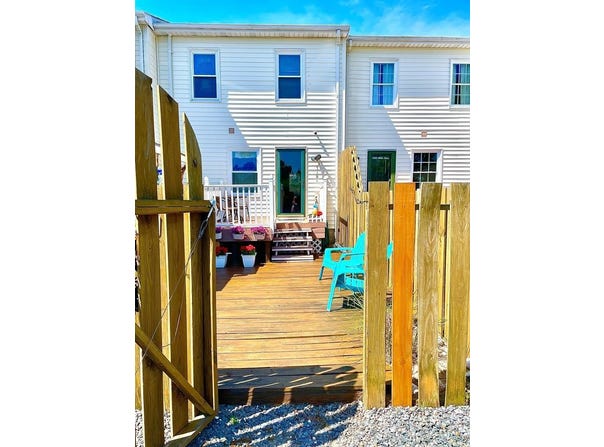 7181 BUNTING RD, CHINCOTEAGUE, VA 23336