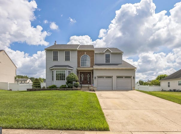 105 RYANS RUN, SICKLERVILLE, NJ 08081
