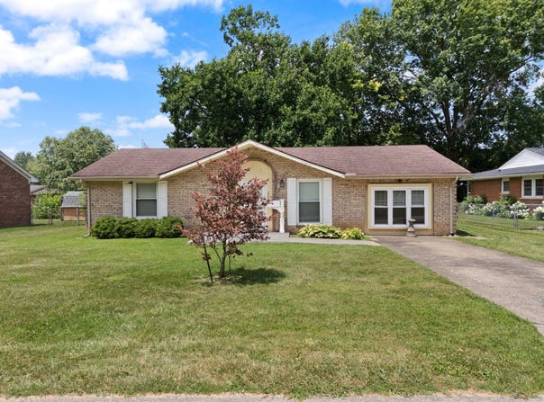 1115 Apache Trail, Georgetown, KY 40324