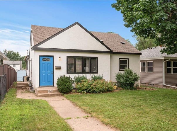 1205 8th Avenue S, South Saint Paul, MN 55075