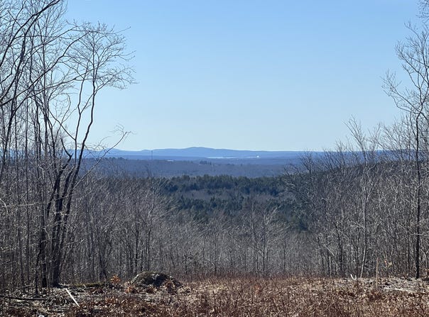 7 Grande View Road, Orland, ME 04472