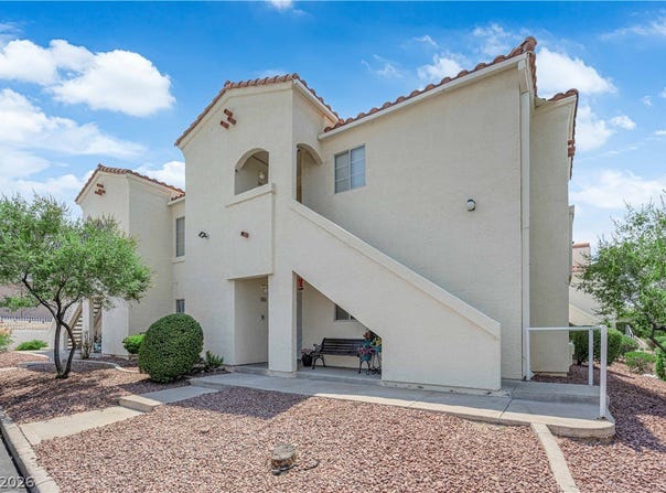 698 S Racetrack Road, Henderson, NV 89015