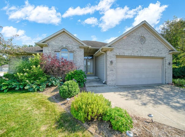 2595 Lindsey Road, Jackson, MI 49201