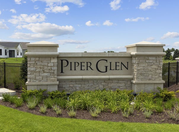 307 Dennis Lane, Oswego, IL 60543