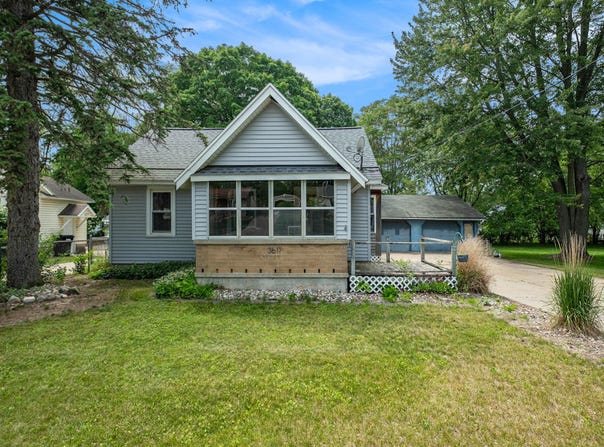 3611 Colby Avenue SW, Wyoming, MI 49509