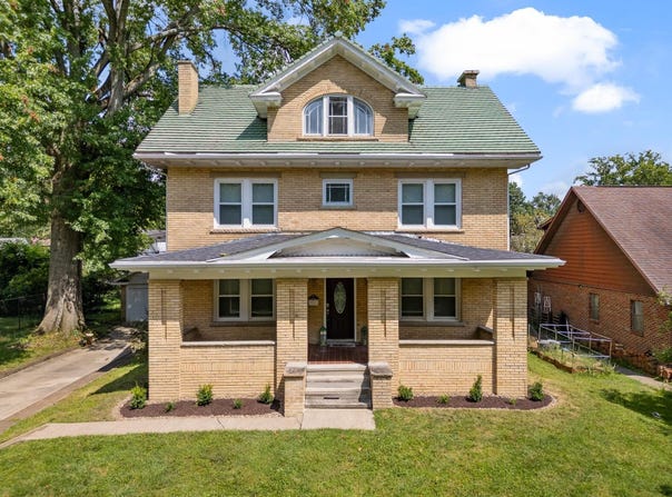 1328 Enslow Blvd, Huntington, WV 25701