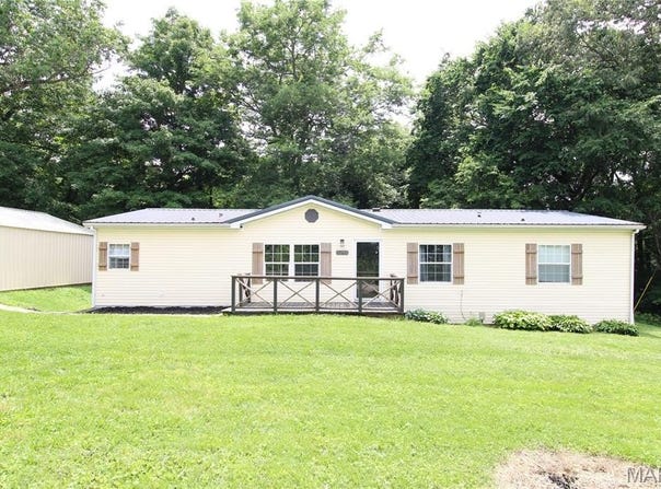 1046 County Road 375, Whitewater, MO 63785