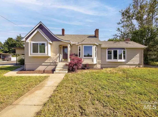 1202 E Main Street, Emmett, ID 83617