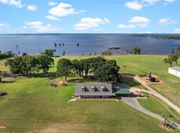 10073 Ferry Lake Road, Oil City, LA 71061