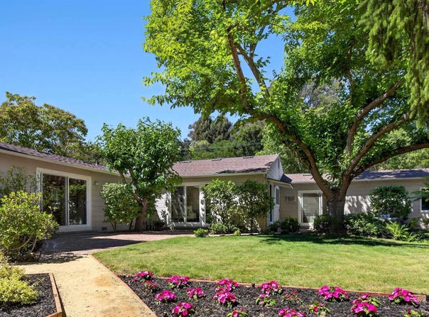 218 Overhill Rd, Orinda, CA 94563