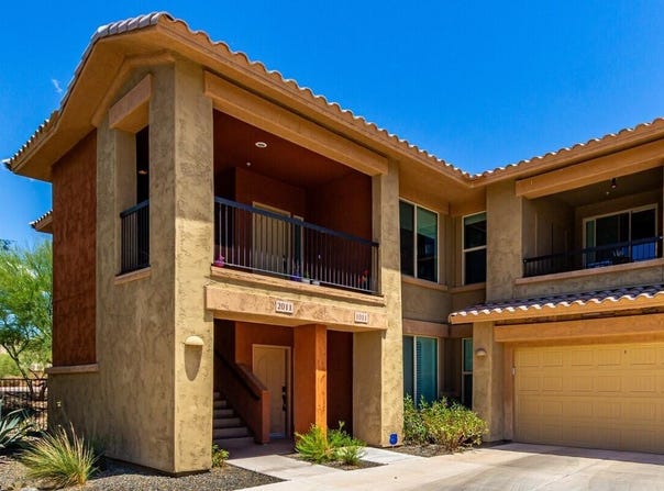2425 W BRONCO BUTTE Trail, Phoenix, AZ 85085