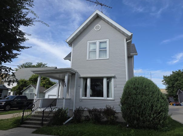 134 W Prairie Street, Columbus, WI 53925