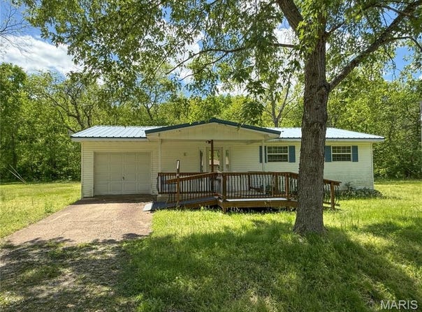 12660 Beaver Manor Rd, Rolla, MO 65401