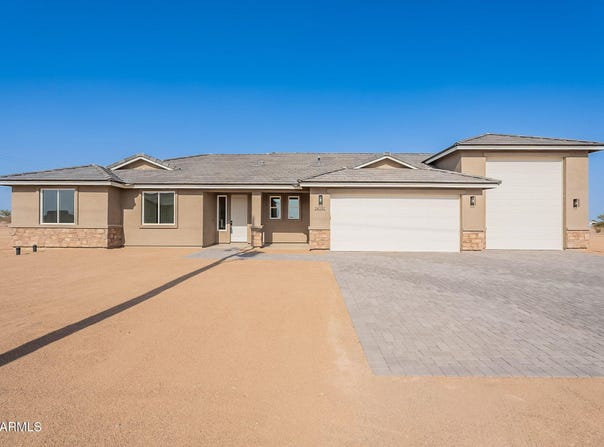 24191 N 196th Lane, Surprise, AZ 85387