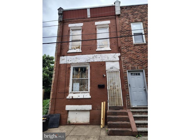 2220 N CHADWICK STREET, PHILADELPHIA, PA 19132