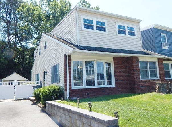 1435 EDGEWOOD AVE, ABINGTON, PA 19001
