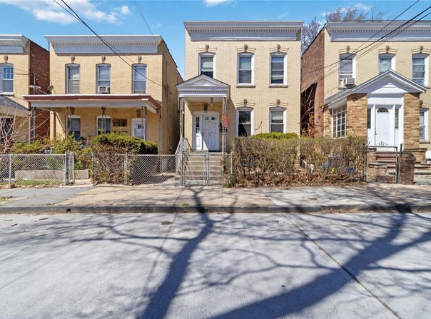 438 Locust street, Mount Vernon, NY 10552