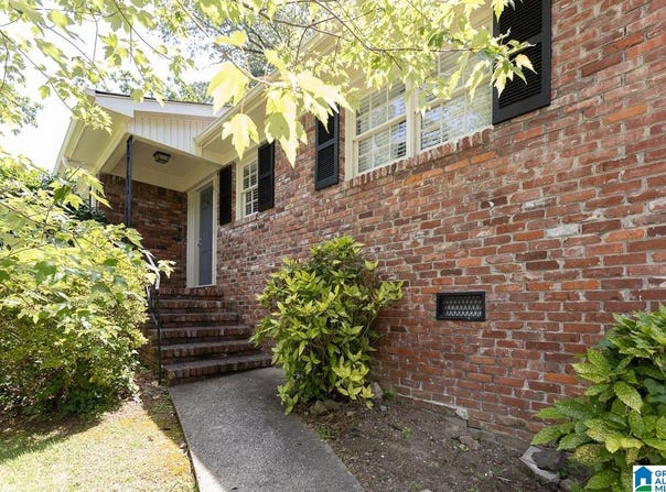 4017 MONTCLAIR ROAD, BIRMINGHAM, AL 35213