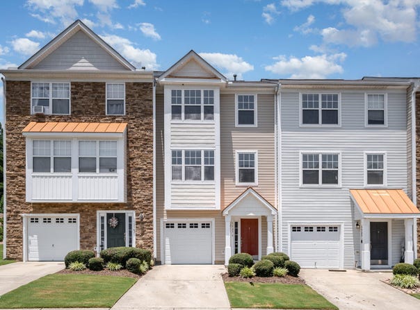 1527 Haywards Heath Lane, Apex, NC 27502
