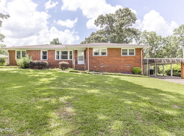 101 Spring Street, Warner Robins, GA 31088
