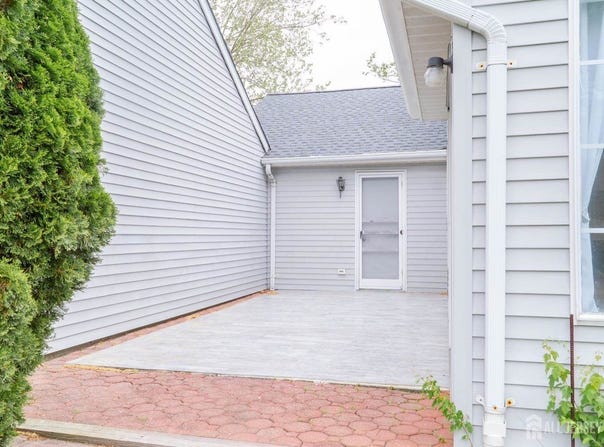 646-B Nutley Drive, Monroe, NJ 08831