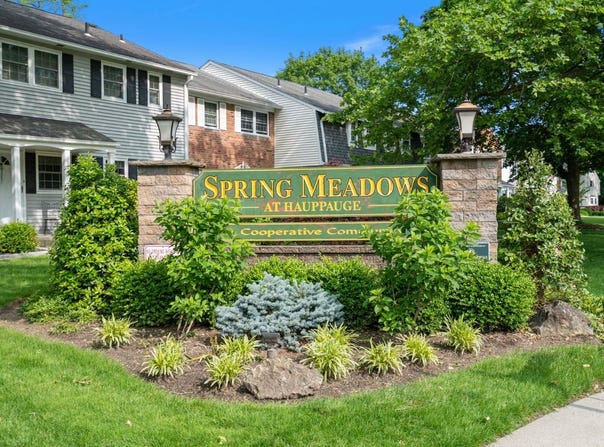 459 Village Drive, Hauppauge, NY 11788