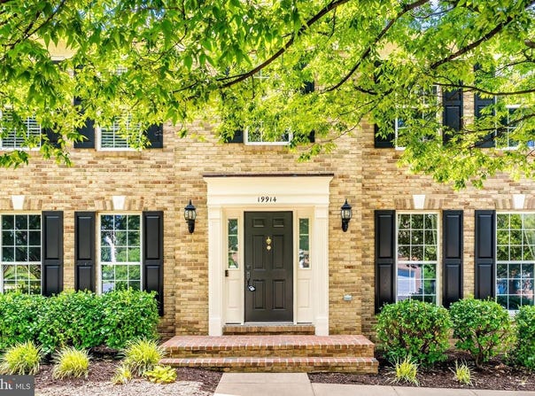 19914 ALEXANDRAS GROVE DR, ASHBURN, VA 20147