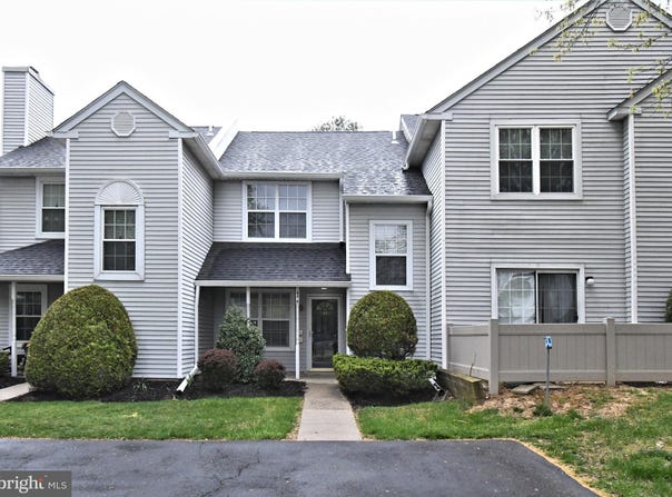 43 EVERETT Drive, NEWTOWN, PA 18940