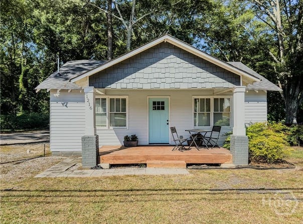 1216 S Broad Street, Monroe, GA 30655