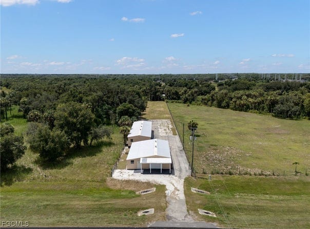 22110 Palm Beach Boulevard, Alva, FL 33920