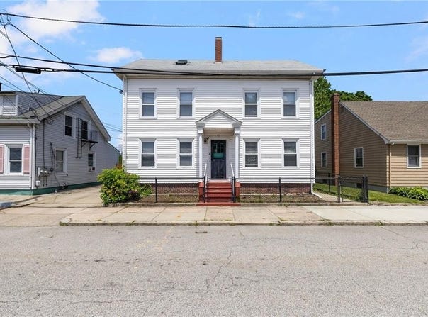 40 West Cole Street, Pawtucket, RI 02861