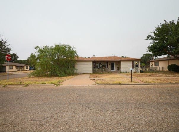 712 15th Street, Abernathy, TX 79311