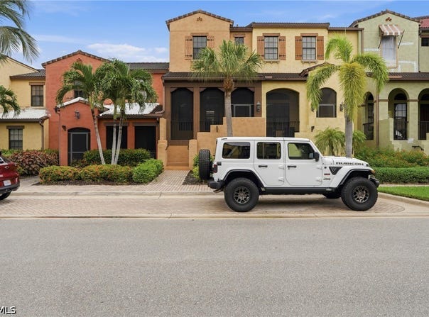 8663 Olinda Way, Fort Myers, FL 33912