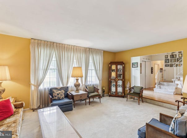 5 S SYRACUSE DRIVE, CHERRY HILL, NJ 08034