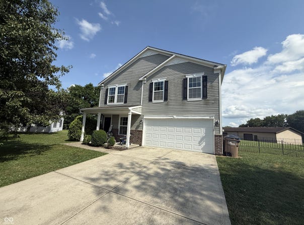 1605 Pinion Court, Columbus, IN 47201