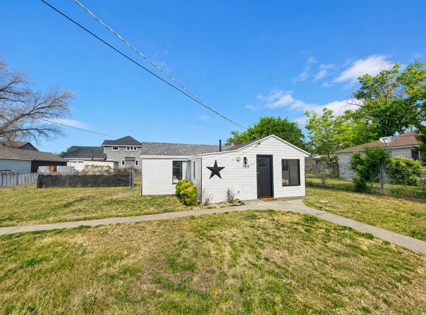 740 S 900 E, Orem, UT 84097