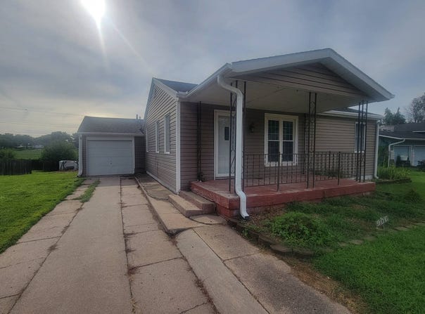 906 Nemaha, Humboldt, NE 68376