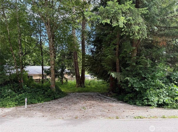 688 Rainbow Drive, Sedro Woolley, WA 98284